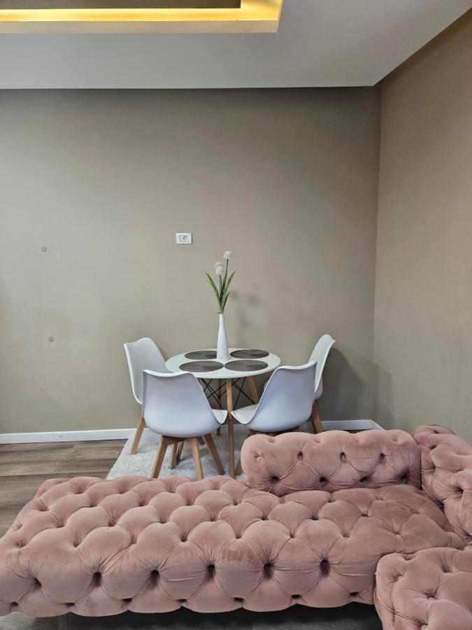 Laci Lak Premium Apartment ออราแด ภายนอก รูปภาพ