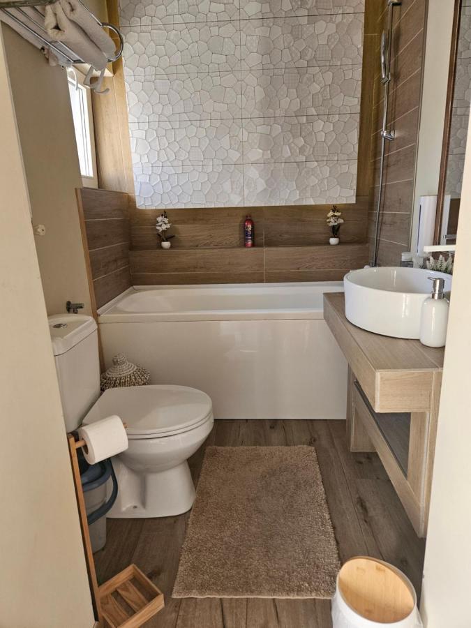 Laci Lak Premium Apartment ออราแด ภายนอก รูปภาพ