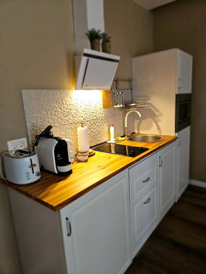 Laci Lak Premium Apartment ออราแด ภายนอก รูปภาพ
